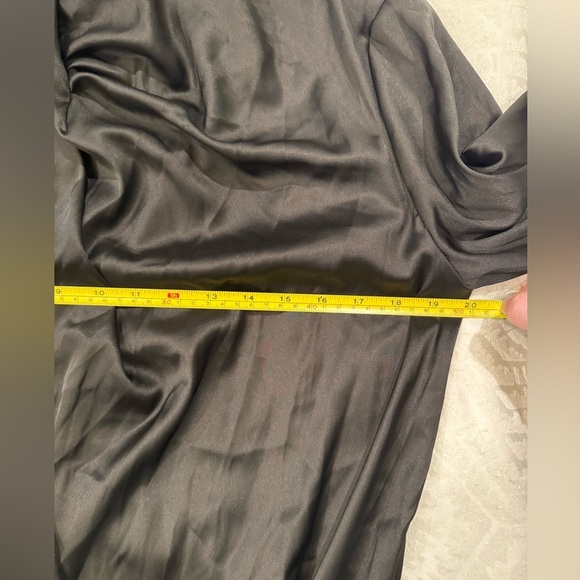 Do+be Elegant Black Satin cowl neck Bodysuit - Picture 6 of 6